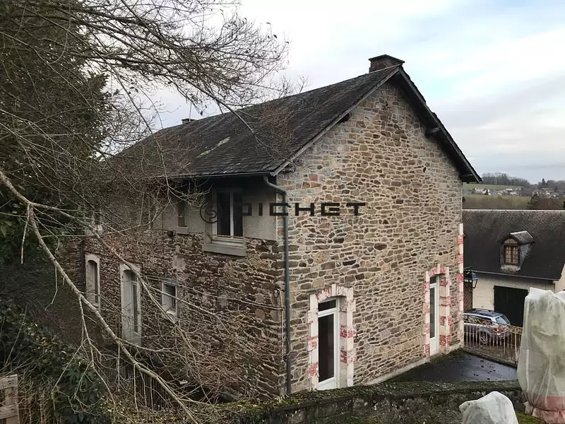 Immeuble, 212 m²