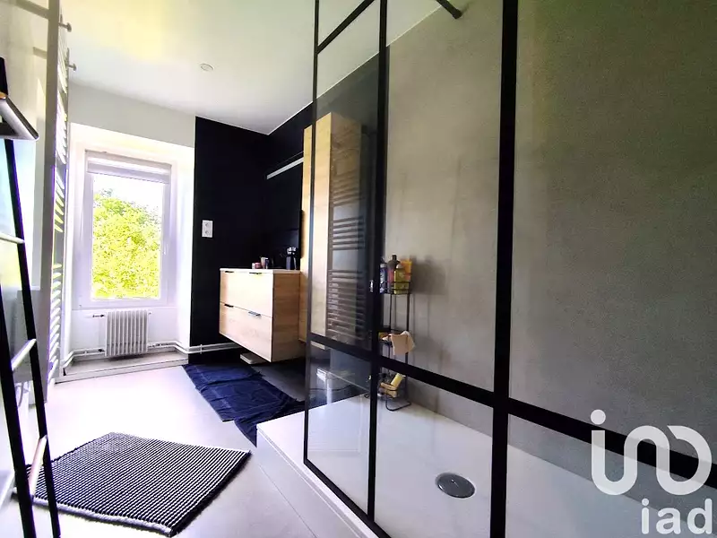 Maison, 180 m²