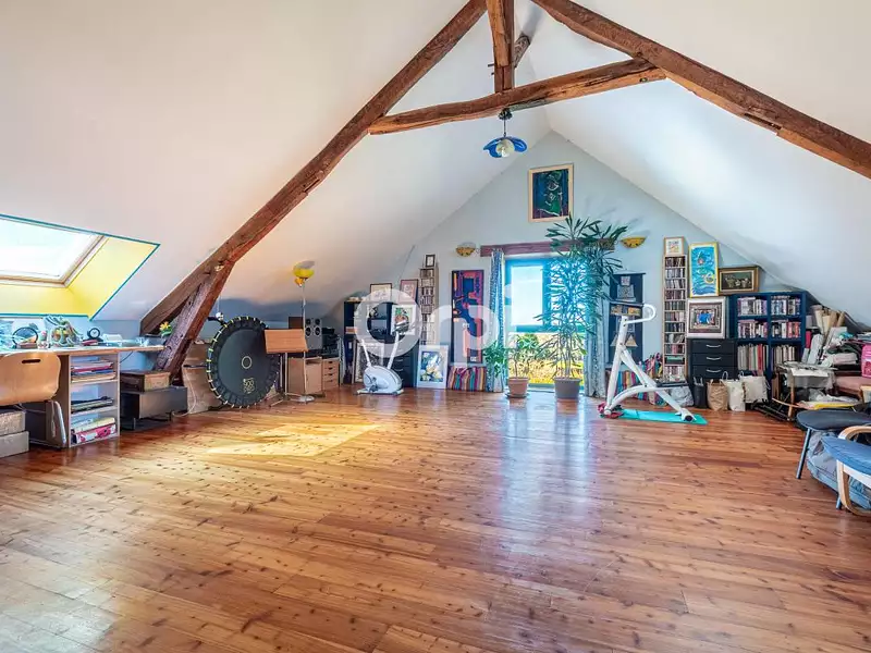 Maison, 227 m²