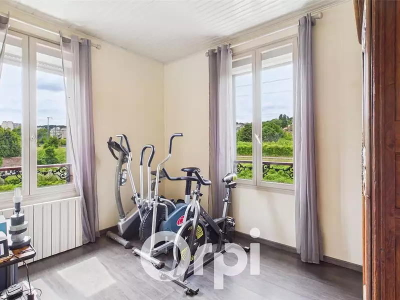 Maison, 146 m²