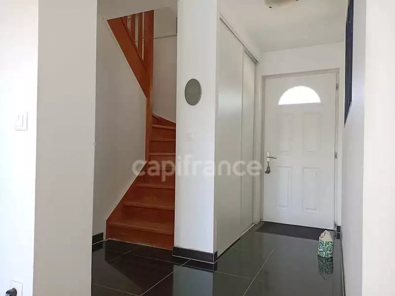 Maison, 113 m²