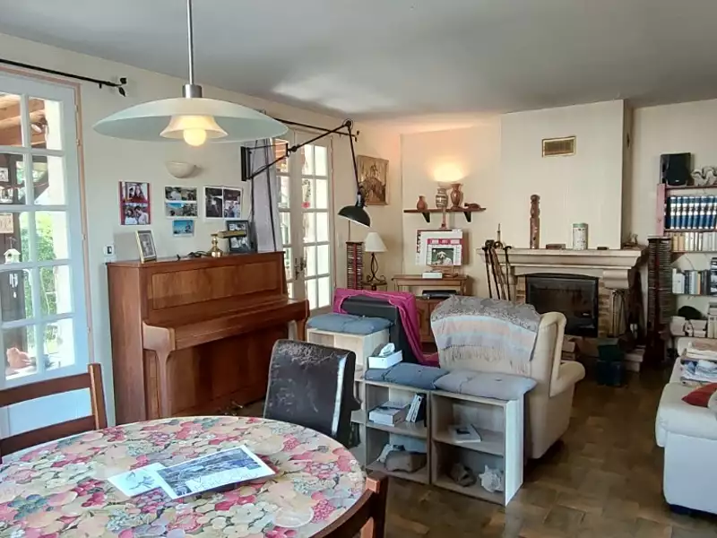 Maison, 93 m²