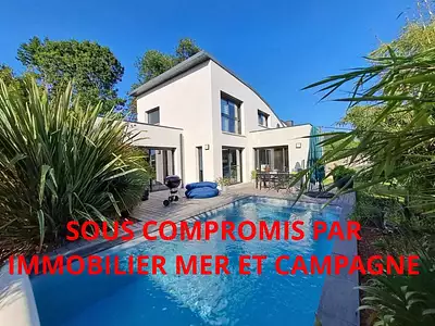 Maison, 159 m²