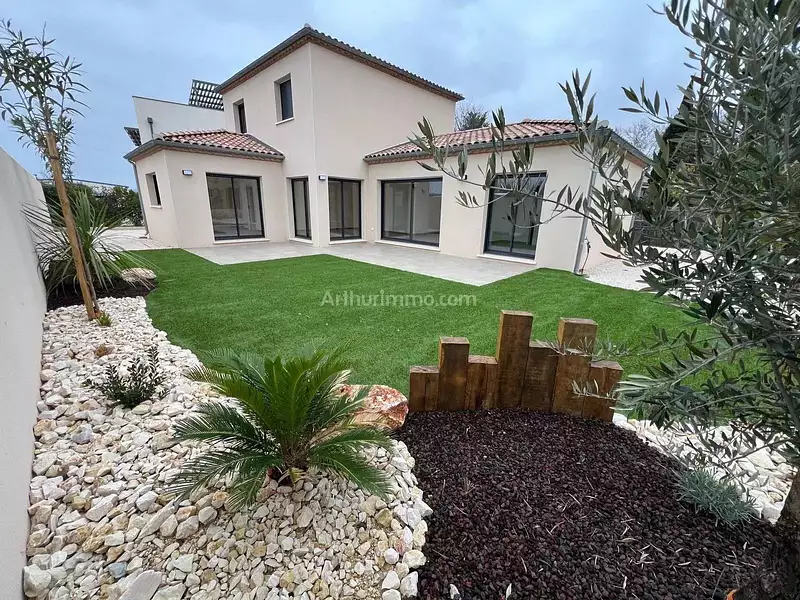 Maison, 116 m²