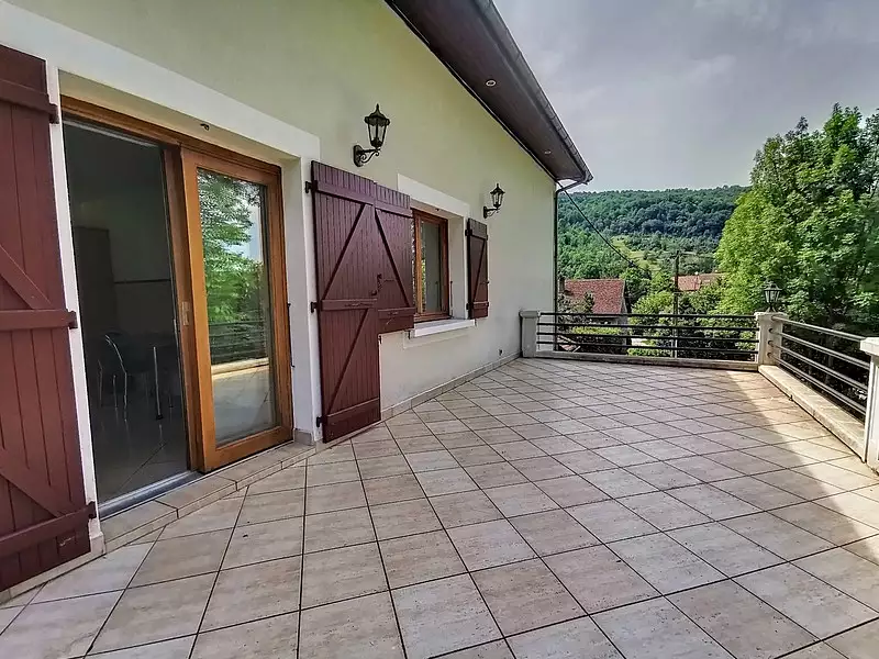 Maison, 180 m²