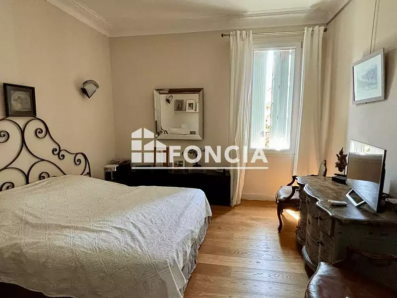Maison, 254 m²
