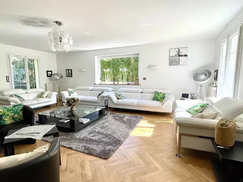 Maison, 410 m²