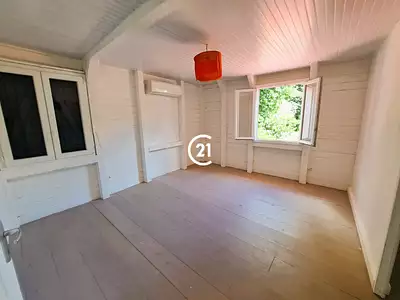 Maison, 230 m²