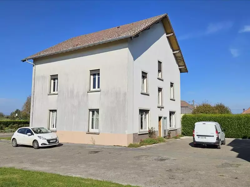 Maison, 240 m²