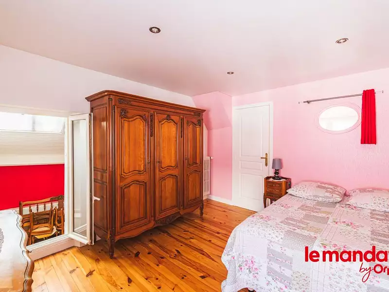 Maison, 200 m²