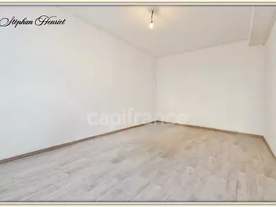 Maison, 311 m²
