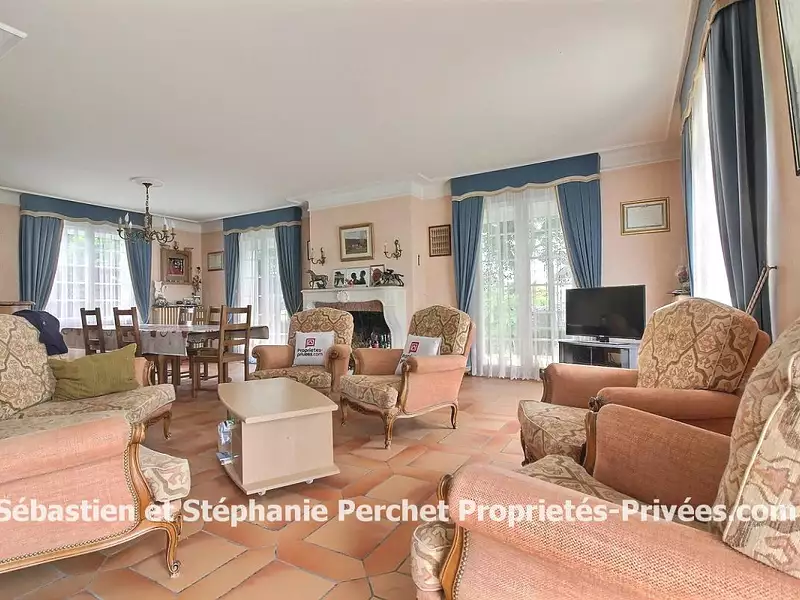 Maison, 229 m²