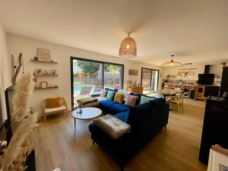 Maison, 112 m²