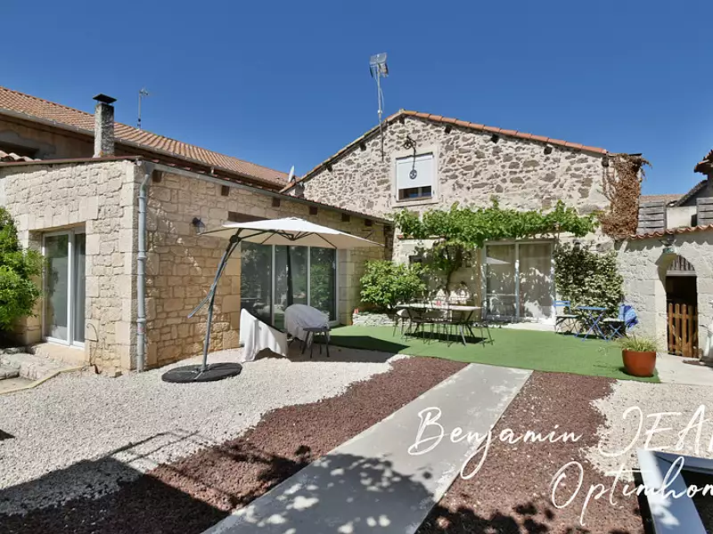 Maison, 205 m²