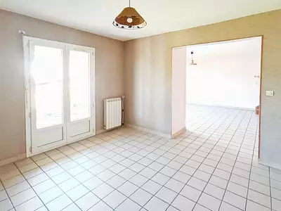 Maison, 99 m²