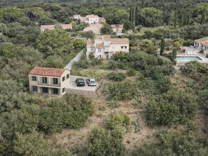 Terrain, 885 m²