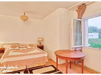 Maison, 242 m²