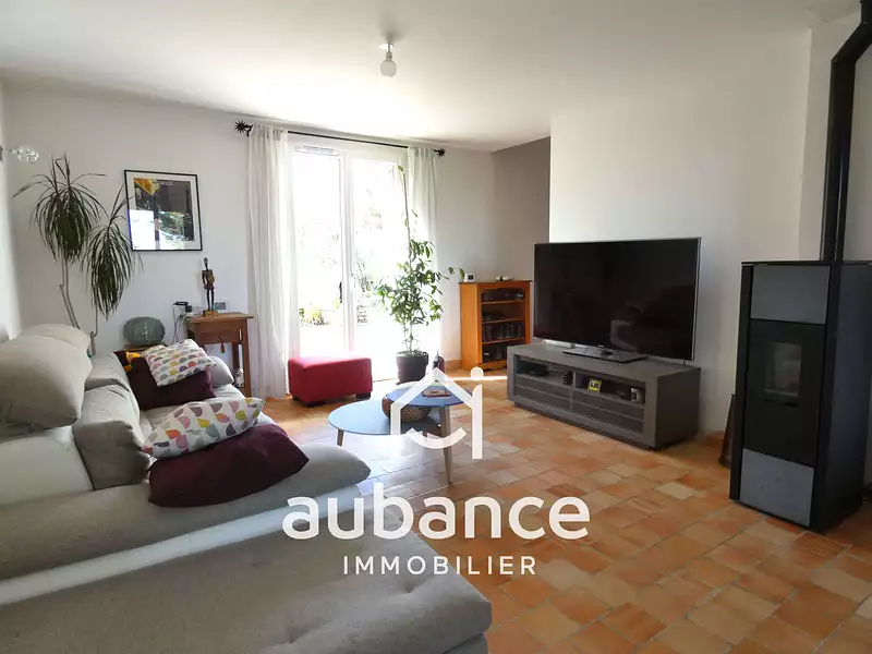 Maison, 159 m²