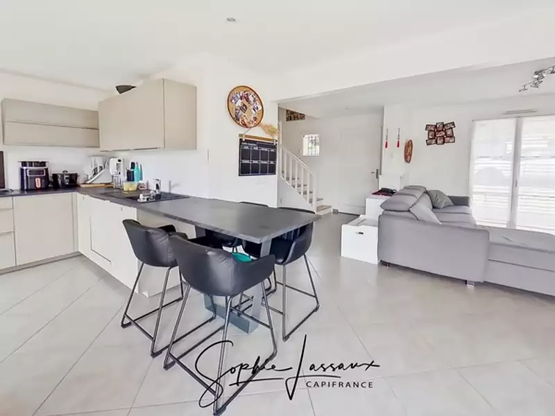 Maison, 97 m²