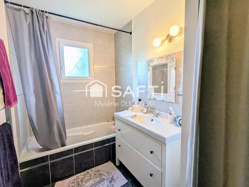 Maison, 87 m²