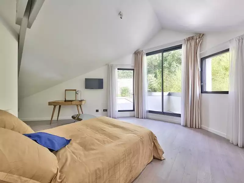 Maison, 603,58 m²