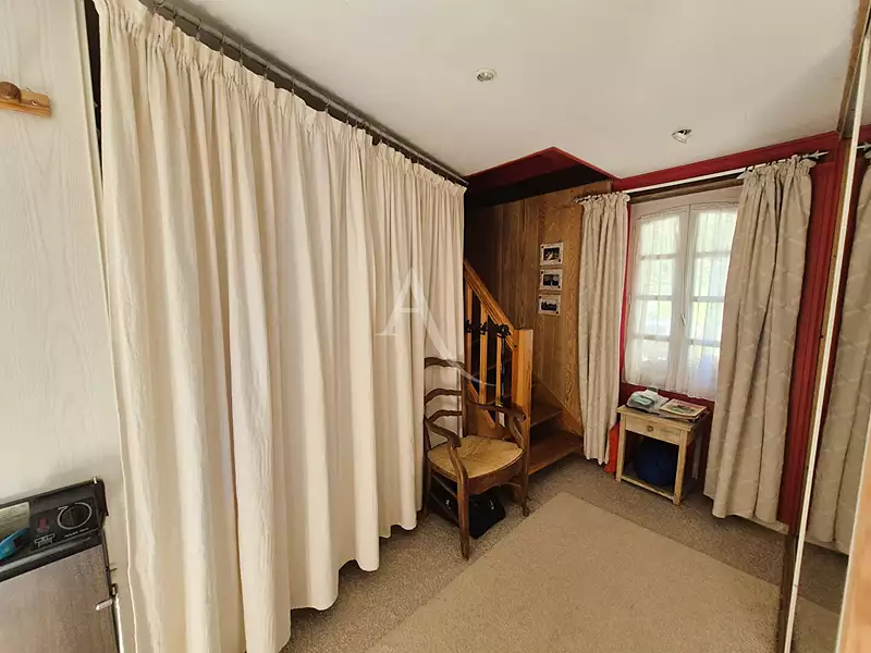 Maison, 161 m²