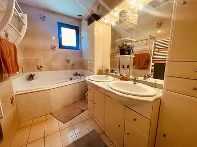 Maison, 150 m²
