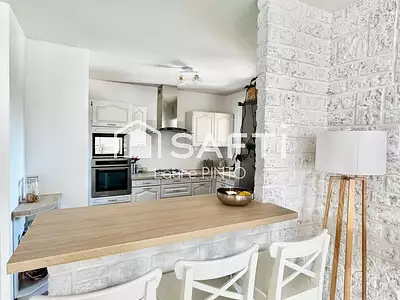 Maison, 178 m²