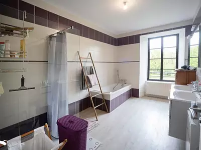 Maison, 239 m²
