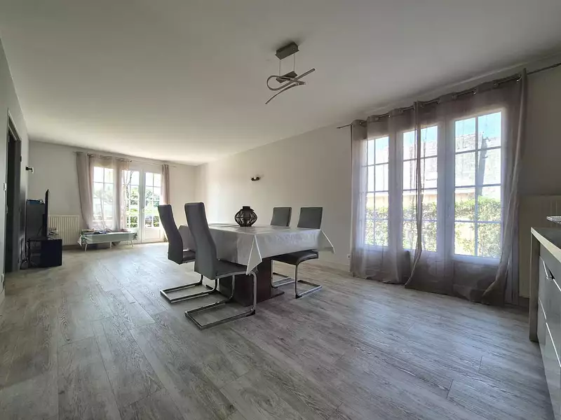 Maison, 120 m²