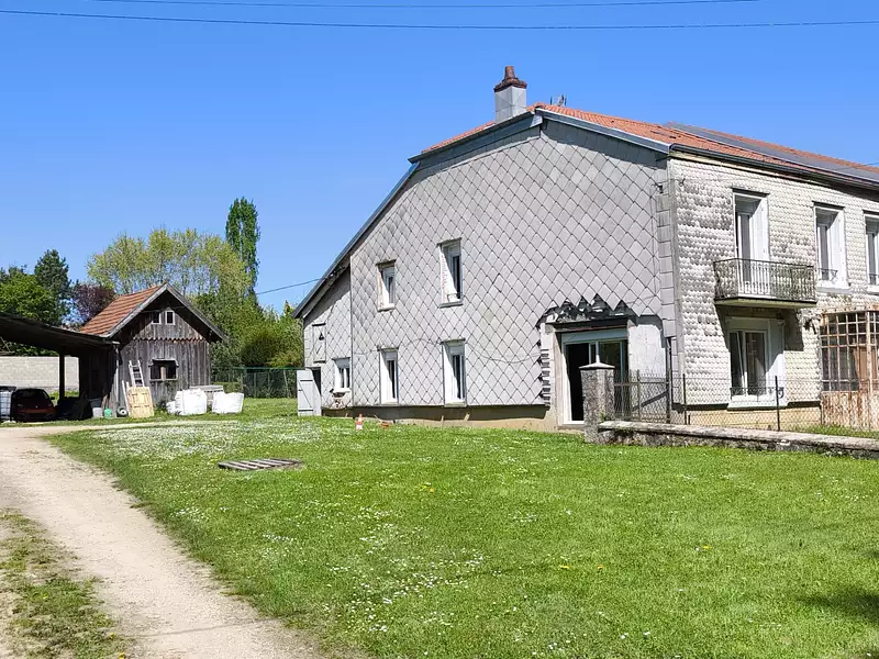 Maison, 156 m²