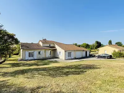 Maison, 180 m²