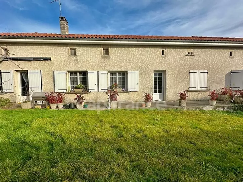 Maison, 132 m²