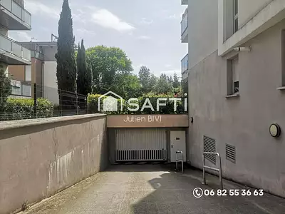Parking, 13 m²