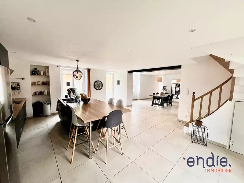 Maison, 135 m²