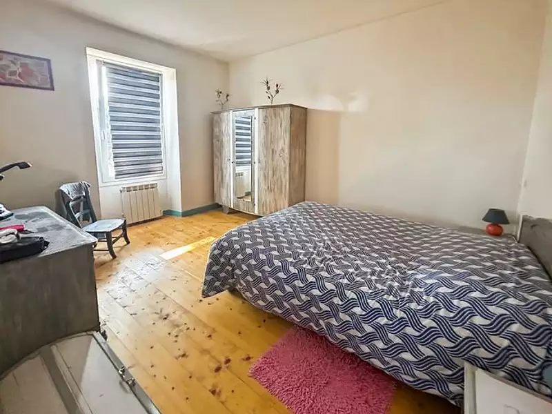 Maison, 222 m²