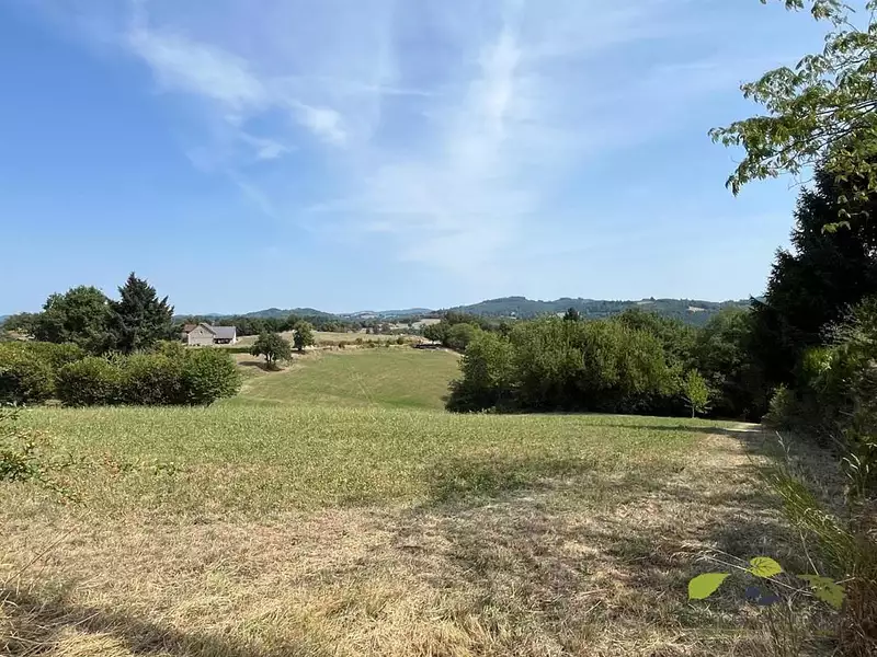Terrain, 1 691 m²