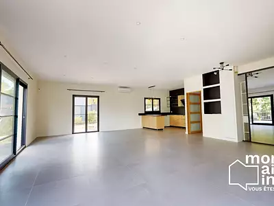 Maison, 141 m²