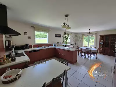 Maison, 169 m²