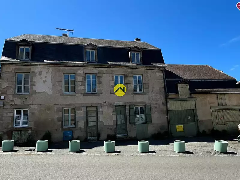 Maison, 166 m²
