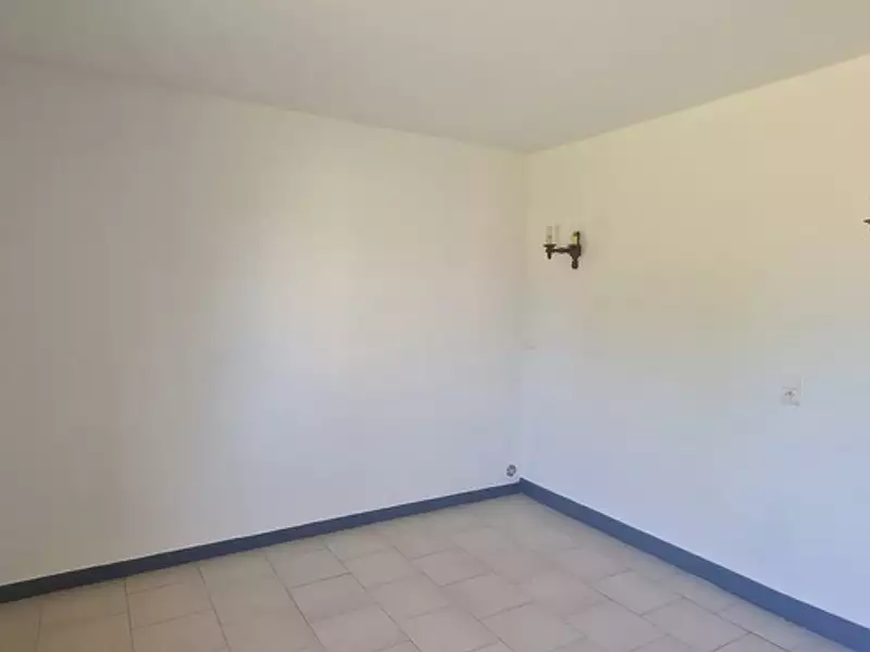 Immeuble, 100 m²
