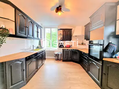 Immeuble, 175 m²