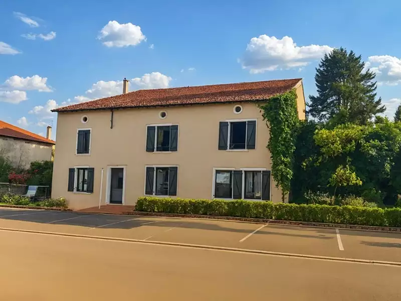 Maison, 243 m²