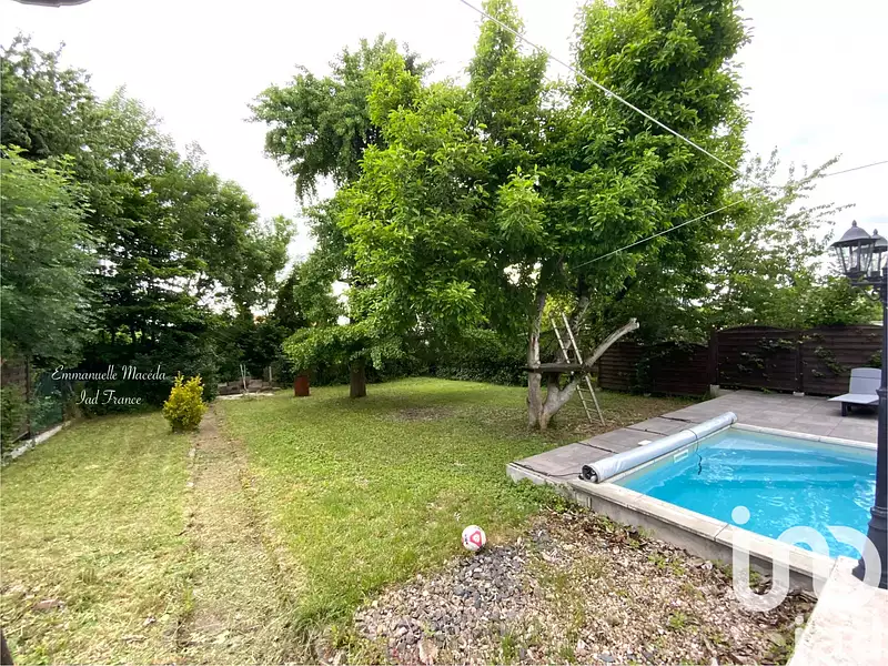 Maison, 230 m²