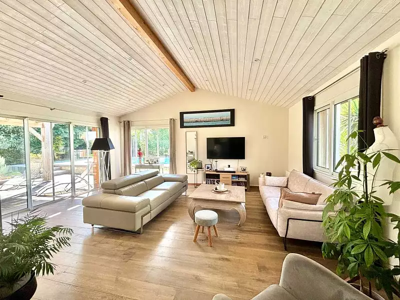 Maison, 146 m²