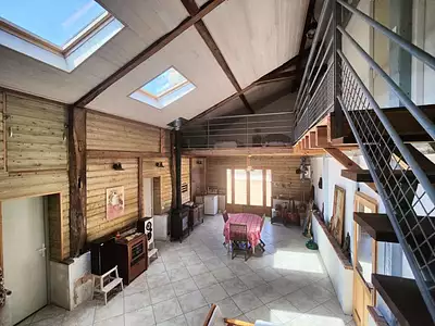Maison, 220 m²