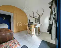 Maison, 240 m²
