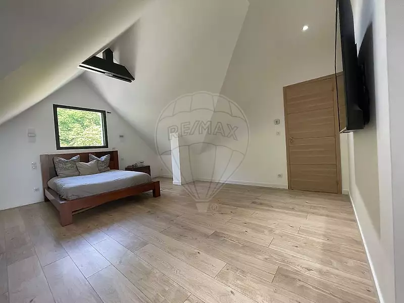 Maison, 167 m²