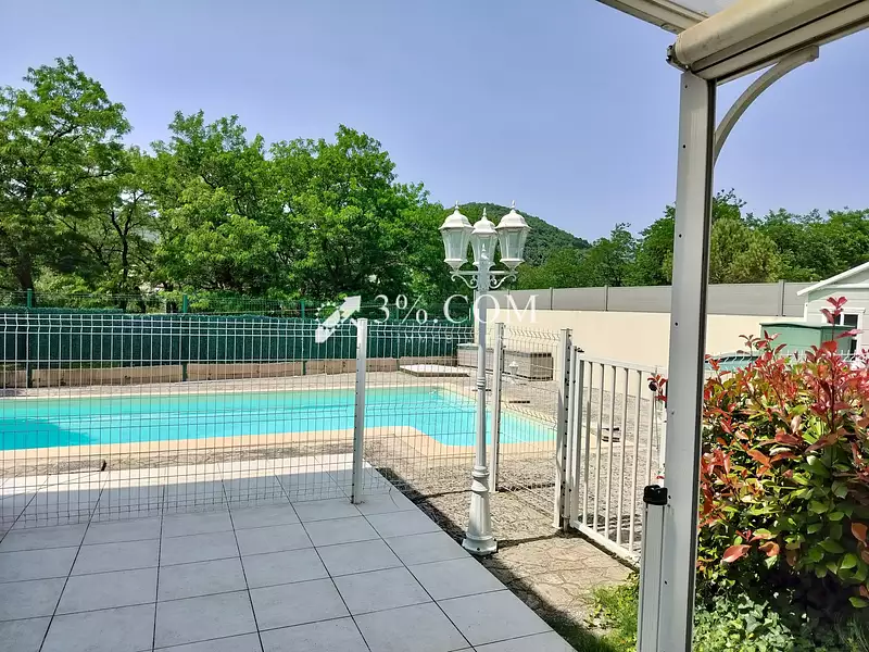 Maison, 155 m²