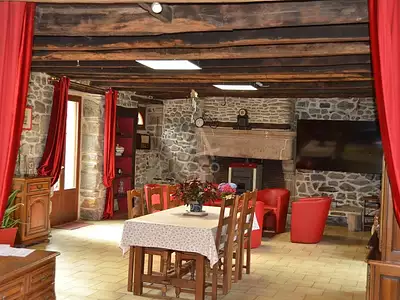 Maison, 640 m²